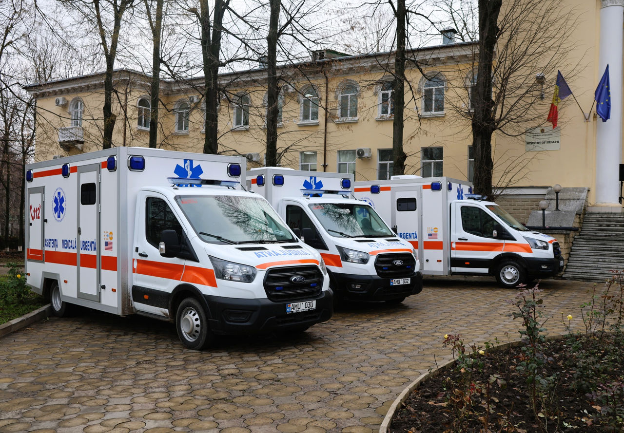 Centrul Național de Asistență Medicală Prespitală de Urgență a primit trei autospeciale noi.