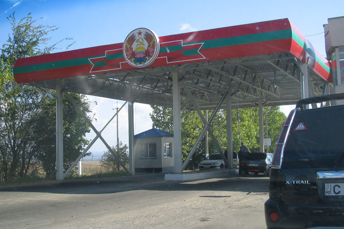 Гражданское общество Правобережья бьет тревогу и пре­дупреждает об опасности эскалации конфликта на Днестре.