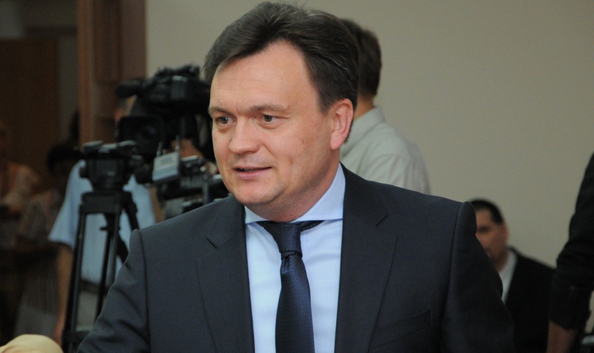 Dorin Recean, are suficiente cunoştinte şi nu vede o problemă dacă s-ar adeveri că ultimul a cumpărat diploma de master. 