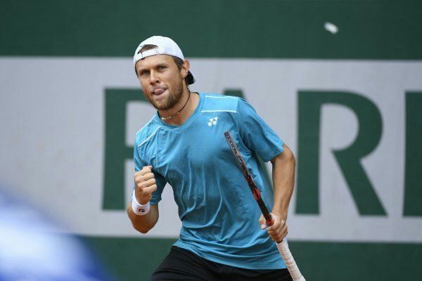Radu Albot s-a calificat în turul doi la turneul din Miami