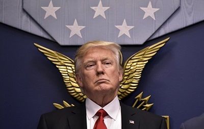 Трамп призвал Россию прекратить активность в Украине.