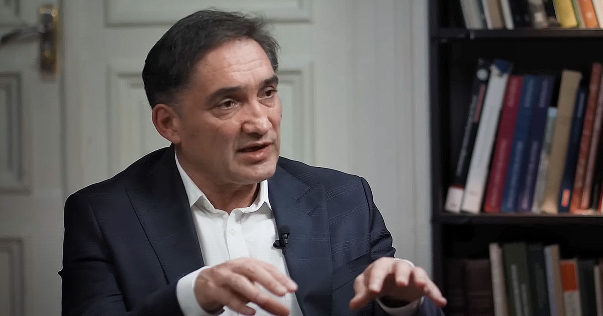 Стояногло: "Молдова должна укрепить статус постоянного нейтралитета".