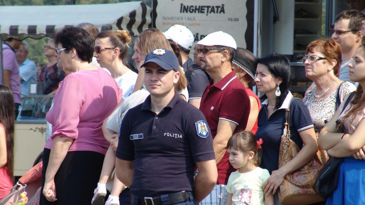 Poliția roagă șoferii să evite circulația pe 6 septembrie. Foto: igp.gov.md