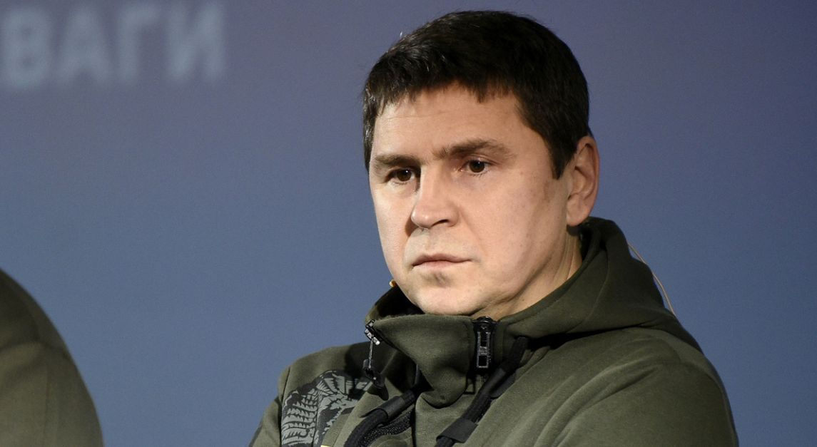 Подоляк: Украина начинает освобождение Крымского полуострова по плану.
