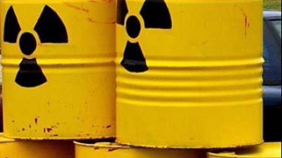 Более 170 тонн просроченных пестицидов из Молдовы отправятся в Польшу для уничтожения.