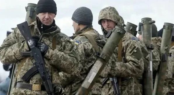 В украинскую армию вступили 363 осужденных.
