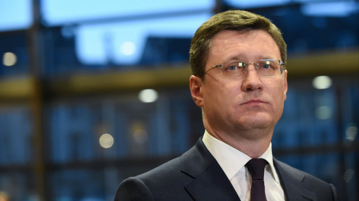 Новак назвал планы Польши по закупке российской нефти «театром абсурда».