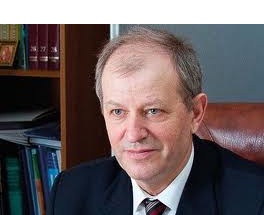 Андрей Усатый, министр здравоохранения РМ. Фото: vesti.md