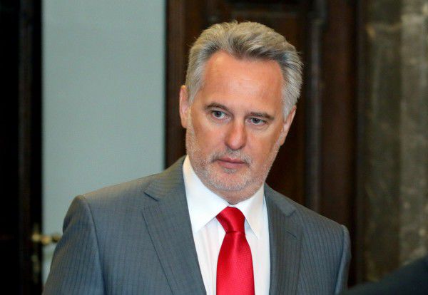 Украинский бизнесмен Дмитрий Фирташ утверждает, что не поддерживал президента Виктора Януковича во время событий на Евромайдане.