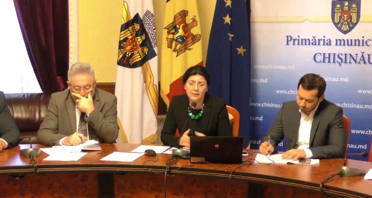 Раду потребовала проверить сети теплоснабжения для предотвращения аварий. 