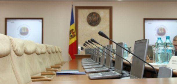 Au fost aprobate noi restricții pentru Guvernul în exercițiu. Foto: a-tv.md