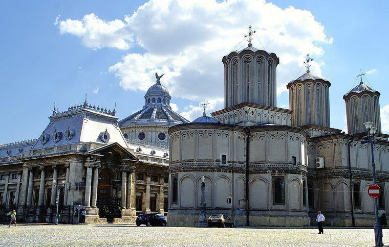 Patriarhia Română cheamă pe toţi pe toţi credincioșii să săvârșească rugăciuni pentru pace.