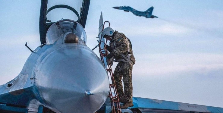 Йоханнис: Румыния будет обучать украинских летчиков на истребителях F-16.