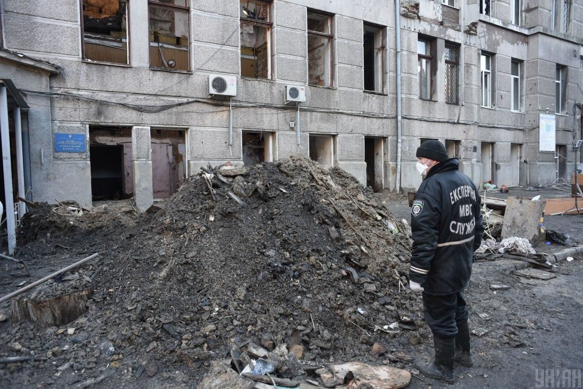 Суд в Одессе отстранил от должности директора сгоревшего колледжа.