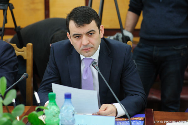 Experţi care fac parte din echipa fostului preşedinte al Georgiei, Mihail Saakashvili, urmează să vină în câteva săptămâni în Moldova.