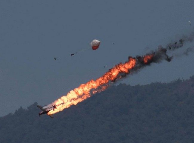 В Малайзии и Казахстане разбились военные самолеты.