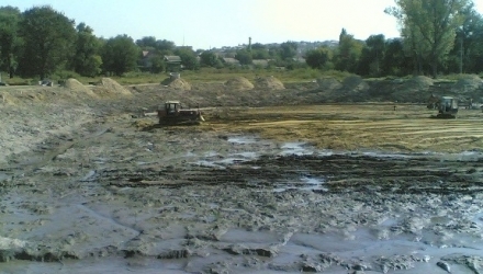 Reabilitarea zonei de odihnă și agrement „Lacul Sărat”, din Cahul, bate cazul pe loc.