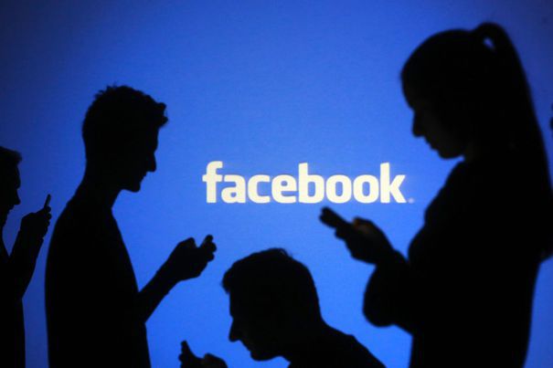 Dezvăluiri: Cum sunt manipulați utilizatorii reţelelor sociale