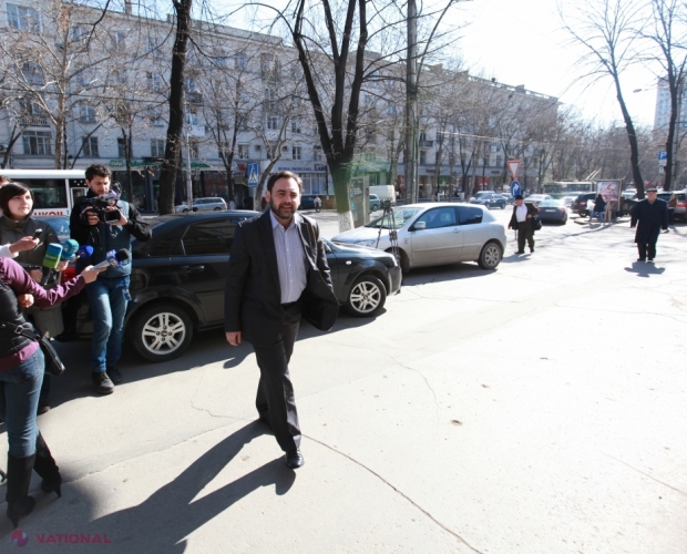 După ședința de ieri „cu scântei” a Executivului politic al Partidului Comuniștilor, spiritele nu s-au potolit nici astăzi.