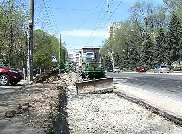 Strada Alecu Russo ar putea fi gata mai tarziu decat au anuntat autoritatile.