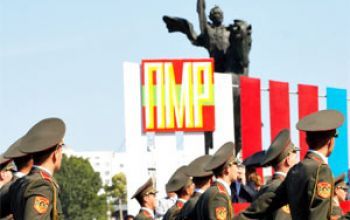 Regiunea transnistreană rămâne în continuare fără buget din cauza tensiunilor dintre administraţia lui Evgheni Şevciuk şi Sovietul suprem