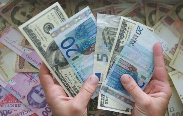 Полиция Англии нашла "подбрасывателя" денег в местном селе.