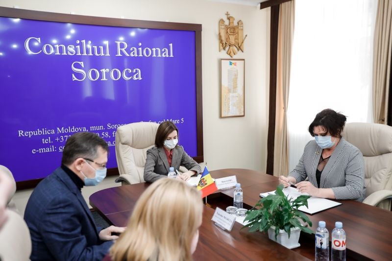 Президент совершила рабочую поездку в Сорокский район.
