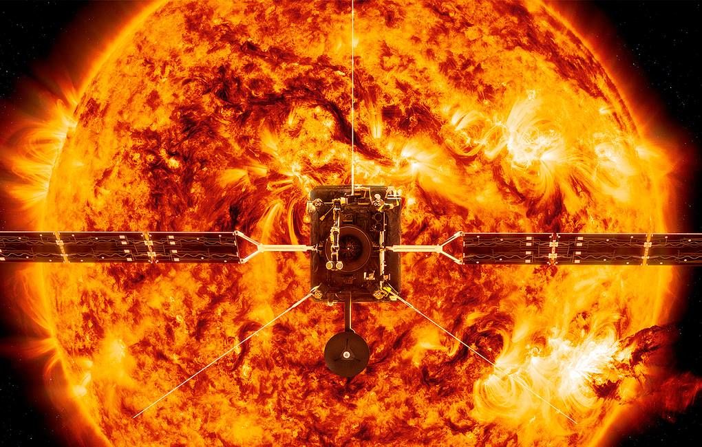 Зонд Solar Orbiter пролетит через хвост кометы ATLAS на выходных.
