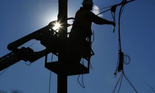 Pentru îmbunătăţirea serviciilor prestate clienţilor, furnizorul de energie electrică Î.C.S. „RED UNION FENOSA” S.A. anunţă că joi, 12 martie 2015, vor avea loc întreruperi programate ale furnizării energiei electrice.