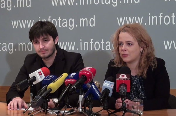 Ion Butmalai ar fi fost ucis cu sange rece si nu s-a sinucis, a declarat in cadrul unei conferinte de presa Ion Butmalai, fiul fostului deputat Ion Butmalai