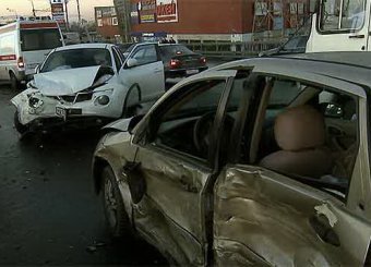 Автоавария с участием двадцати автомобилей произошла на северо-востоке Москвы.
