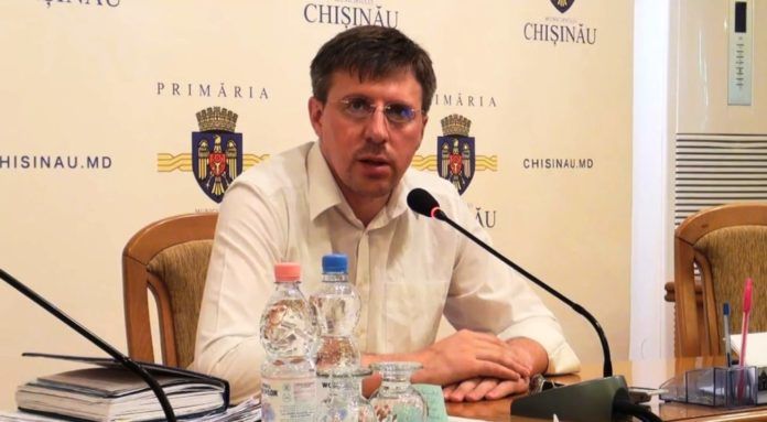 Примар Кишинева Дорин Киртоакэ.