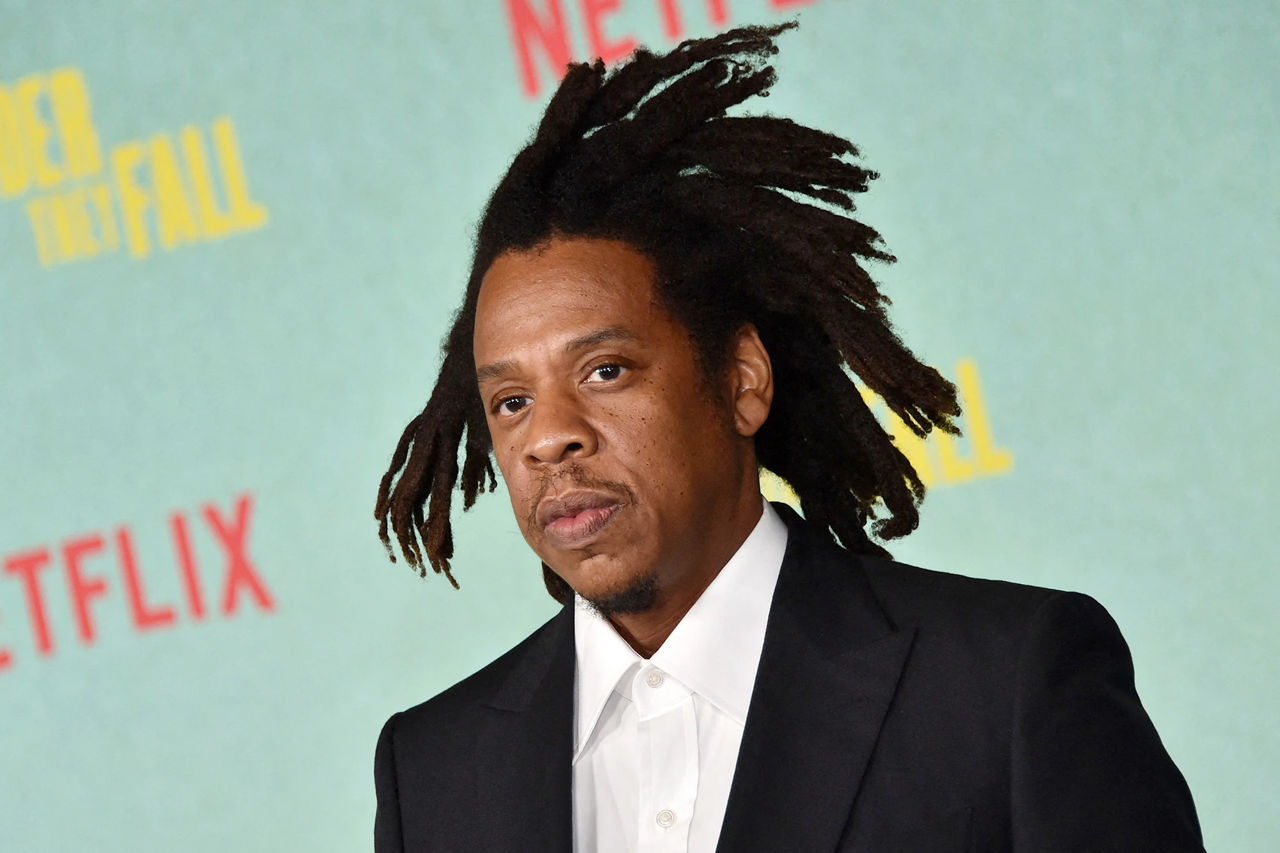 Музыкант Jay-Z открыл бесплатную биткоин-академию вместе с сооснователем Twitter.