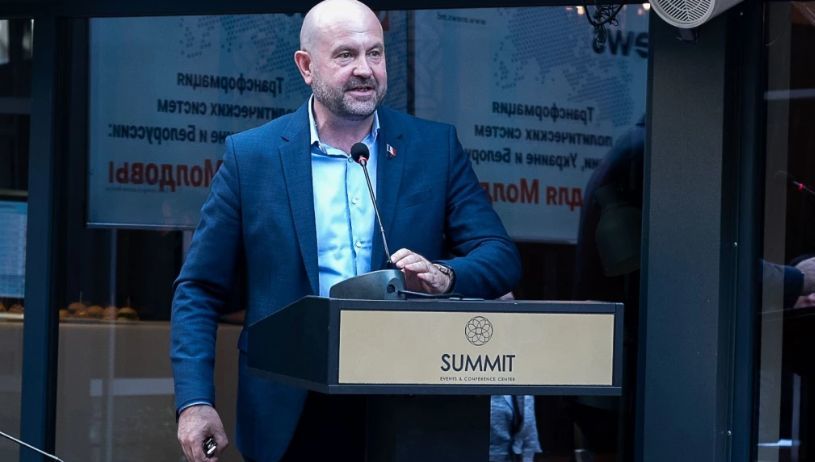 Депутат парламента от партии PAS Владимир Боля.