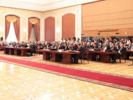 Acesta este Valeriu Arhip, care a fost eliberat din cauză, că nu și-a onorat obligațiunile, privind declararea veniturilor sale anuale
