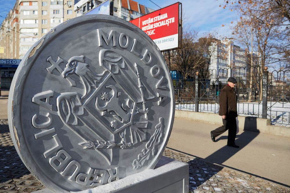 Bloomberg: После выборов Молдова остается серой зоной между Россией и ЕС.