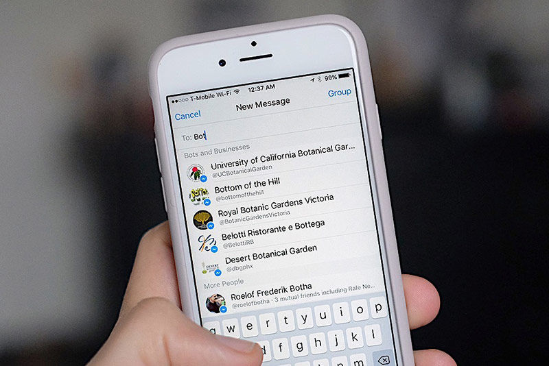 Messenger можно переназначить для отправки и получения SMS.