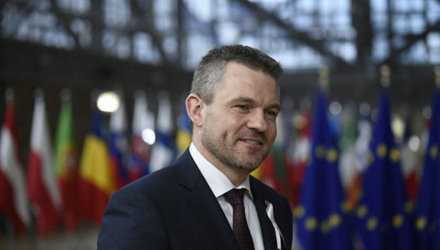 Премьер Словакии опасается нашествия украинских беженцев.