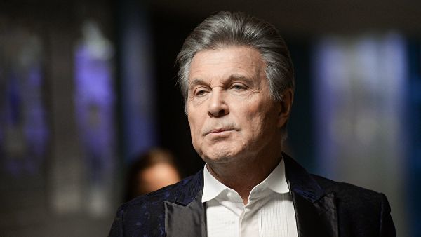 Лещенко вступился за Виторгана после критики Дня Победы.