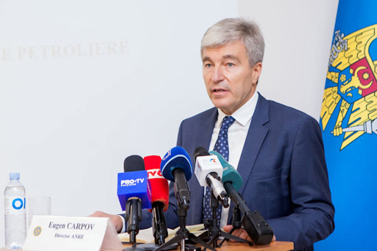 Евгений Карпов может сохранить пост директора НАРЭ.