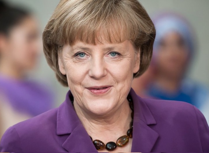 În ciuda eforturilor Washingtonului de a relansa faza activă a Războiului Rece şi de a sabota orice fel de cooperare ruso-europeană, Berlinul adoptă o politică care încearcă să protejeze interesele proprii.