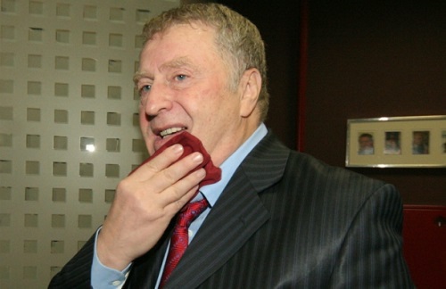Жириновский потребовал, чтобы аппарат нижней палаты парламента решил вопросы с питанием.