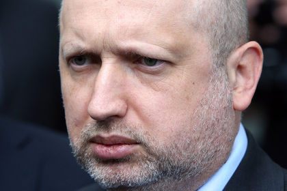 Турчинов объявил о начале антитеррористической операции в Харькове.