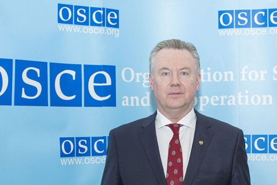 Постоянный представитель России при ОБСЕ Александр Лукашевич.