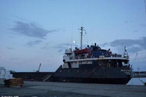 Poluarea mediului cu produse petroliere sau alte substanțe de la bordul navei a fost evitată.