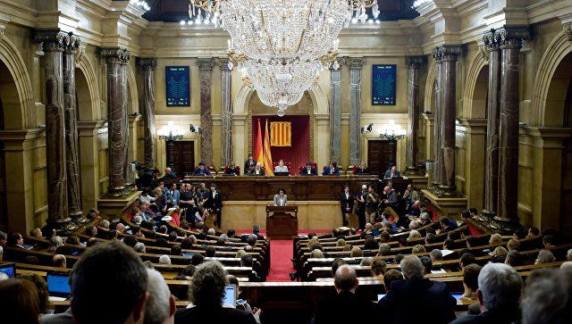Назначенное на вторник заседание президиума парламента отменено.