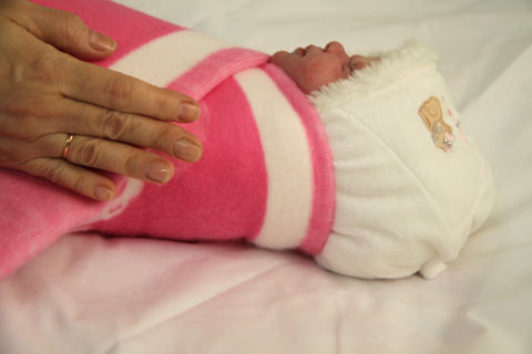 Всего в родильных домах страны в новогоднюю ночь родились 10 детей - 6 девочек и 4 мальчика. Фото: baby.ru