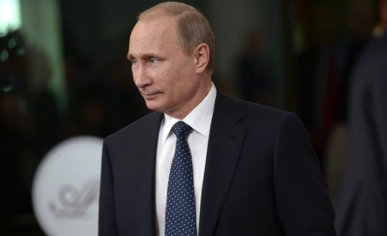 Путин иронично ответил на вопрос о своем отношении к тому, что страны "большой семерки" игнорируют Россию.