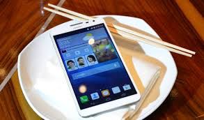 Восхождение Huawei на первое место — это подвиг.