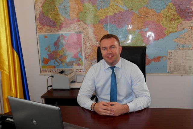 Ambasador: Şcolile din Ucraina cu predare în limba română nu se închid. Foto: romania.mfa.gov.ua